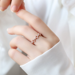 Ring00700