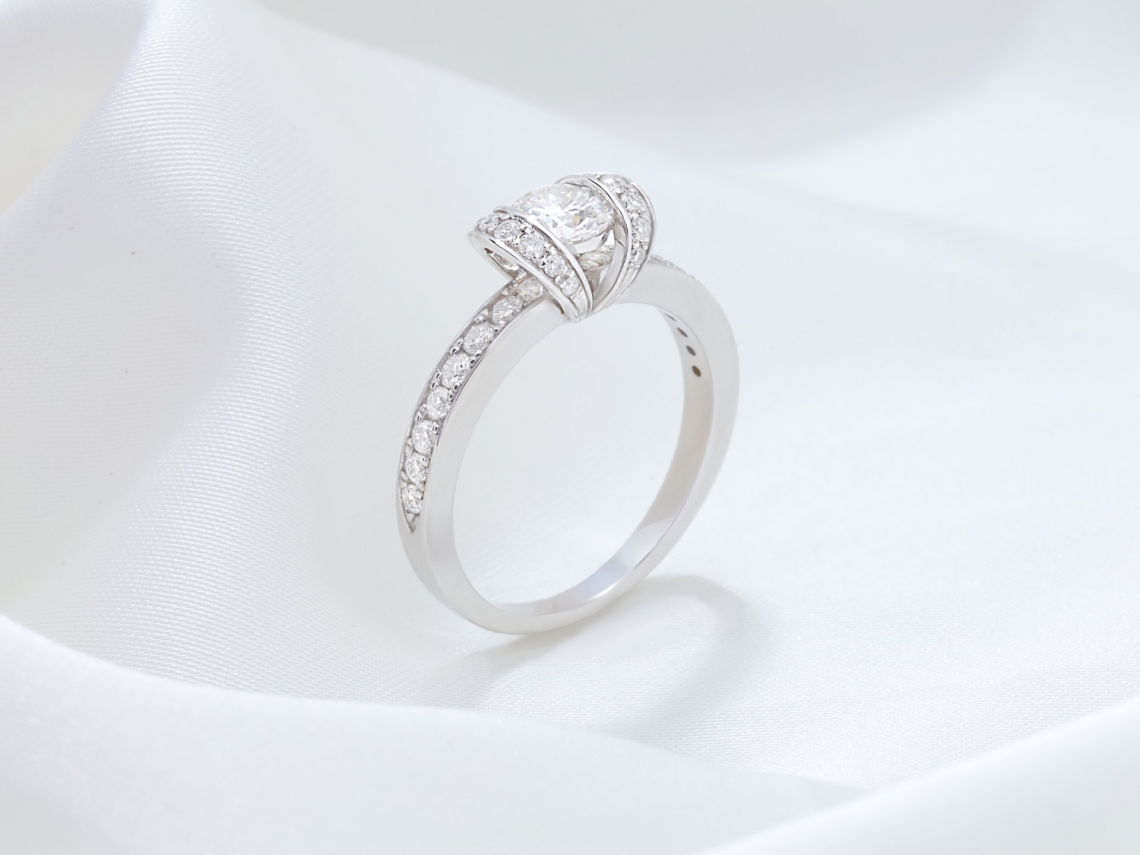 Ring01183
