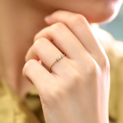 Ring01425