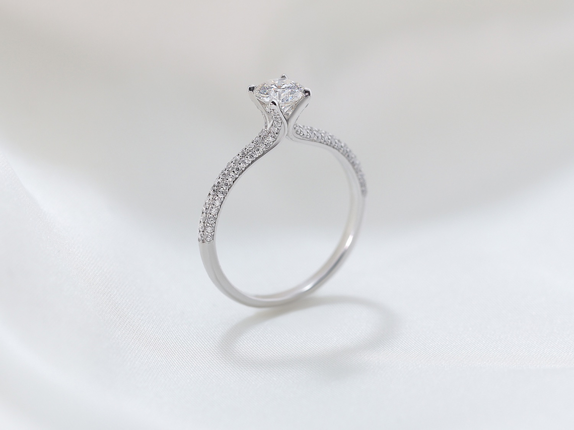 Ring01676
