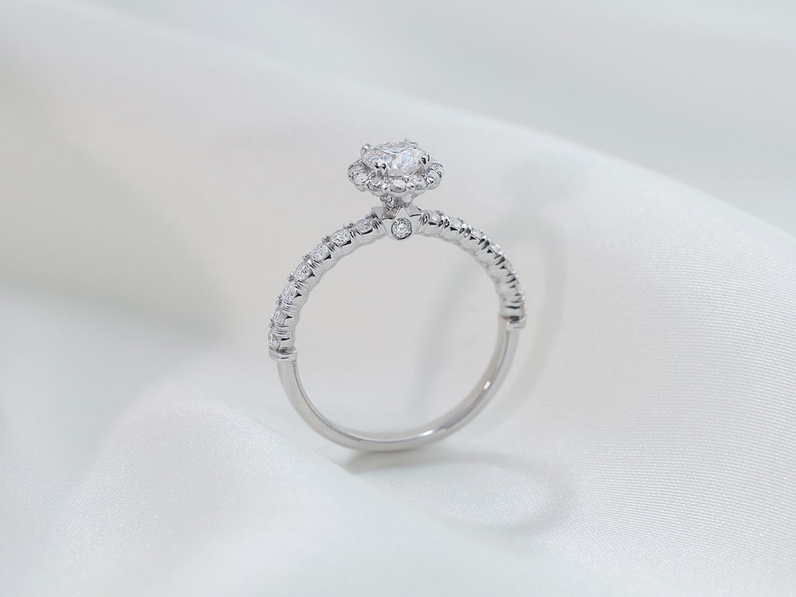 Ring01928